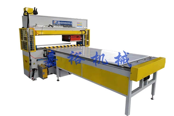 呼伦内尔全自动平板送料移动式裁断机